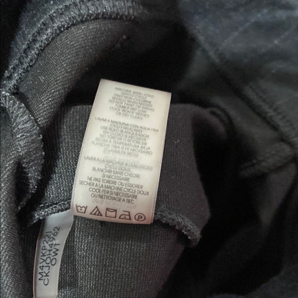 Calvin Klein Black  pinstripe Skinny Pants Sz S - Picture 8 of 8